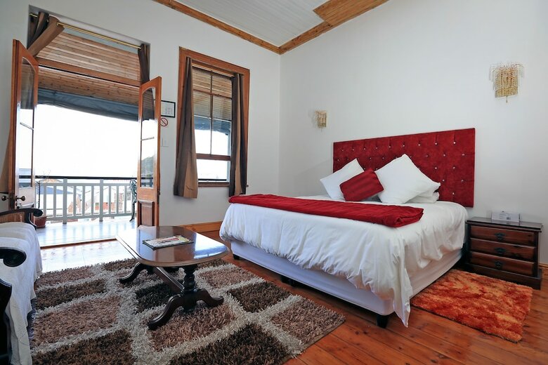 Bed & Breakfast Central Hotel Guest House