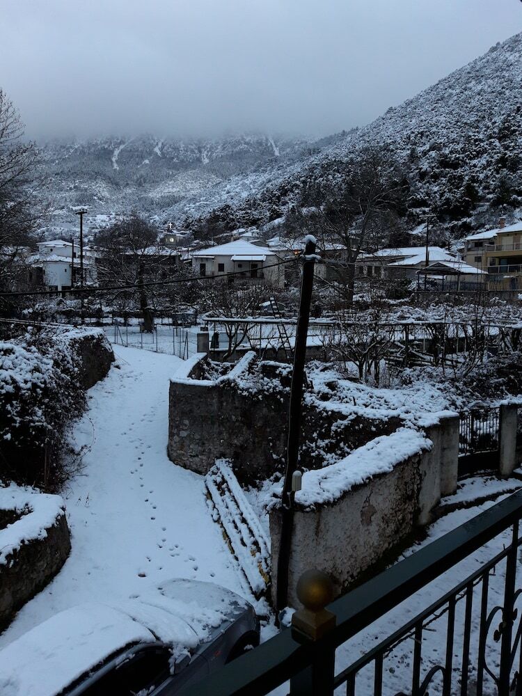 Hotel Mansion Of Kertezis