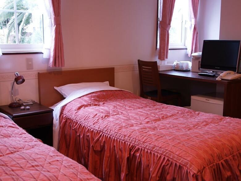 Hotel Country Inn Pewit