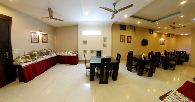 Hotel Enkay Residency M Block