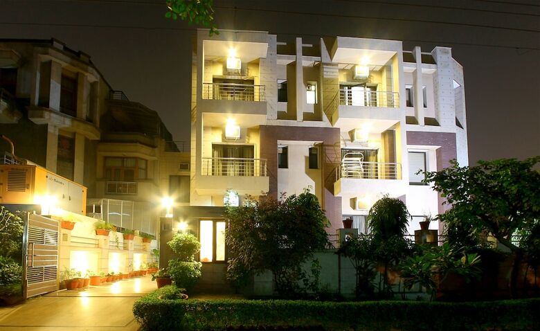 Hotel Enkay Residency M Block