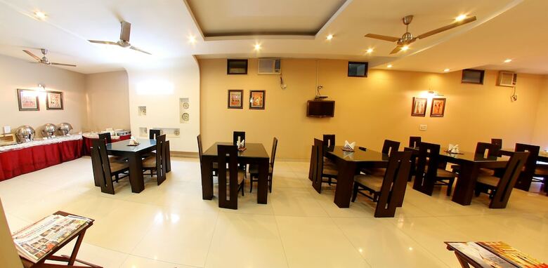 Hotel Enkay Residency M Block