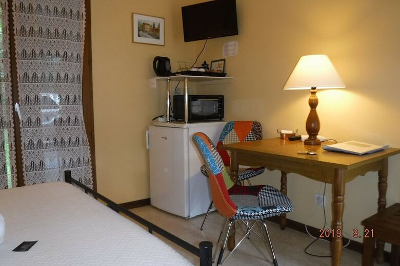 Bed & Breakfast Domaine de Beau Vallon Chambres D'h�tes