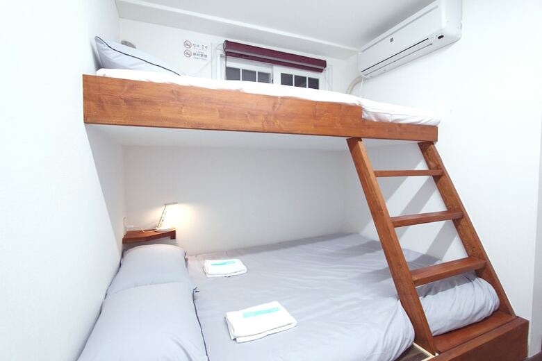 Hotel I Osaka House