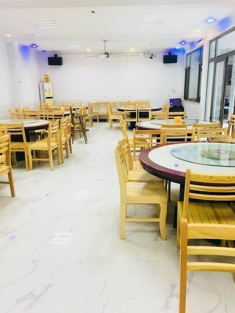 Hotel West Water Homestay