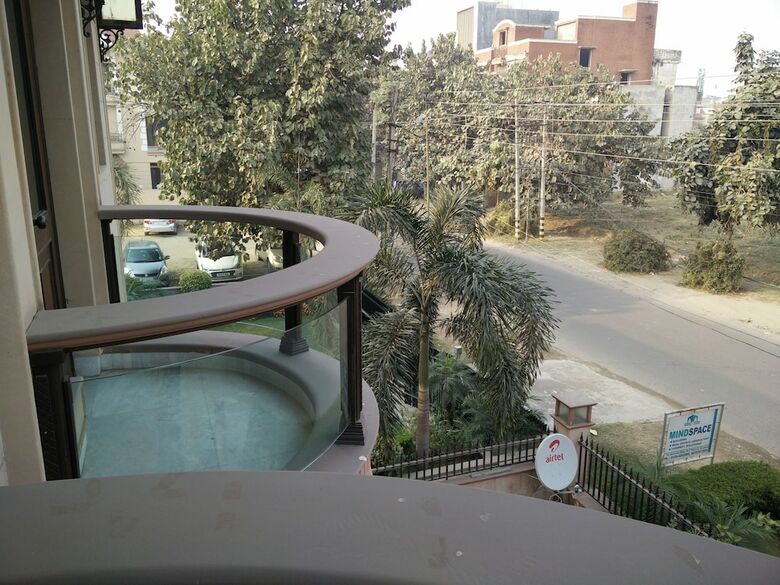 Hotel Enkay Residency Jcm