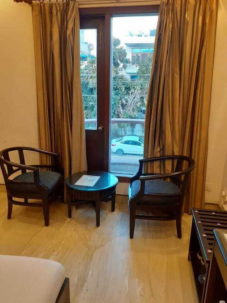 Hotel Enkay Residency Jcm