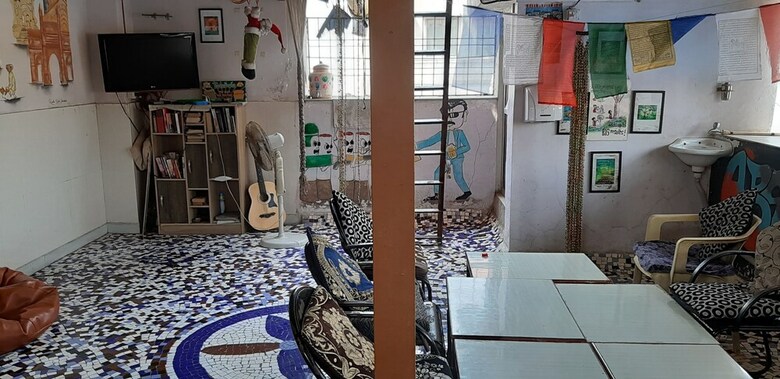 Hotel Travellers Inn Mumbai