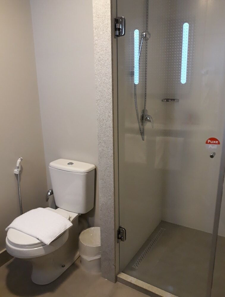 Hotel Ibis Tatu�