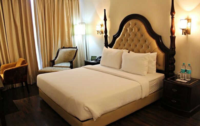 Golden Galaxy Hotels & Resorts