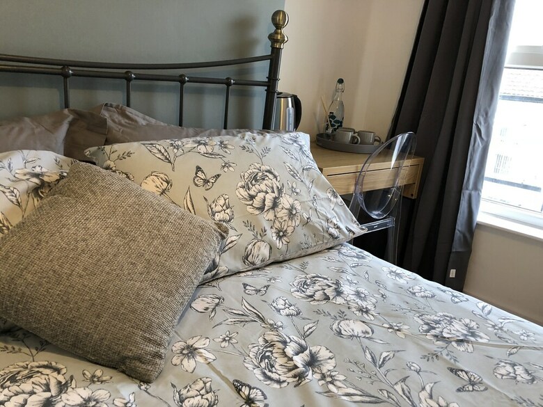 Hotel Double Rooms Near City Centre
