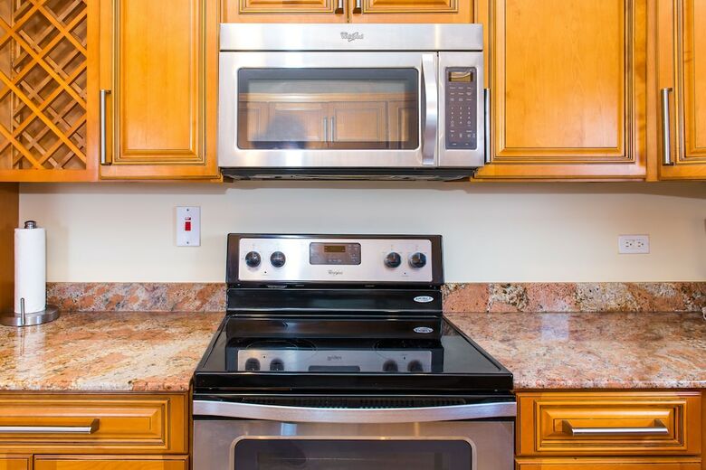 Apartamentos Kingston Luxury Family Retreat