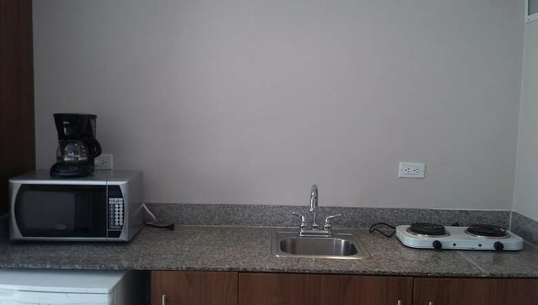 Hotel Tower House Suites