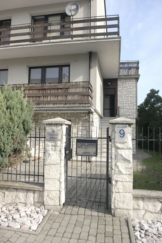 Apartamentos Dr Mandryk House