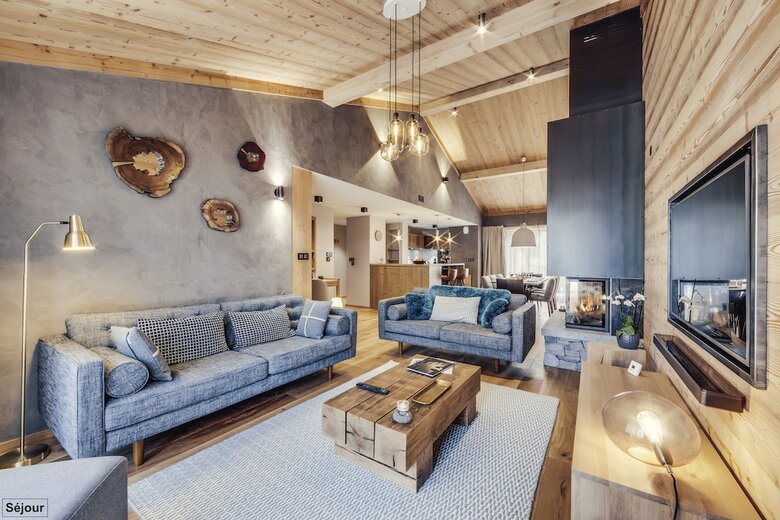 Hotel Avancher Lodge