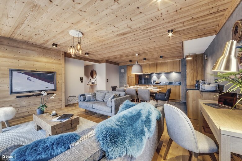 Hotel Avancher Lodge