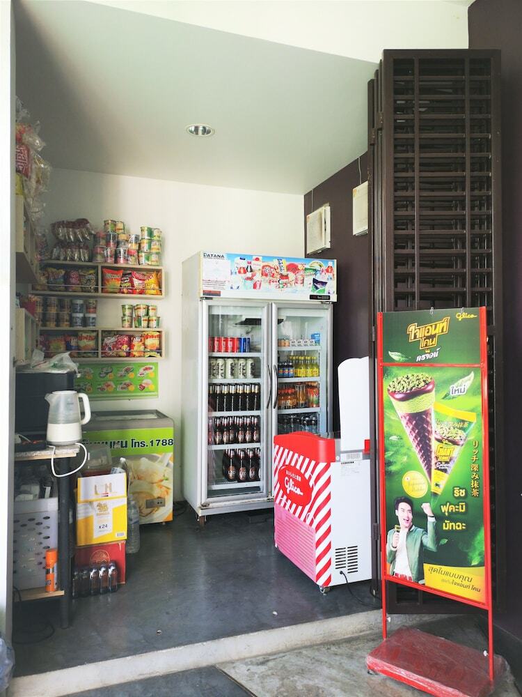 Hotel Baan Issara Korat