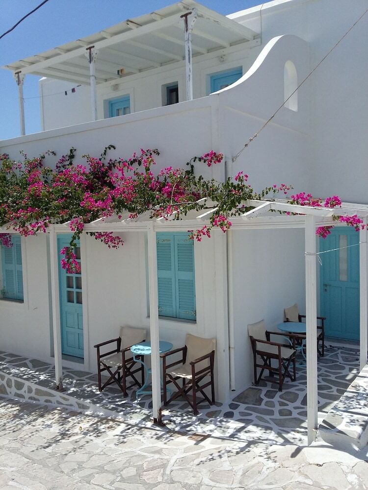 Hotel Galanis Place