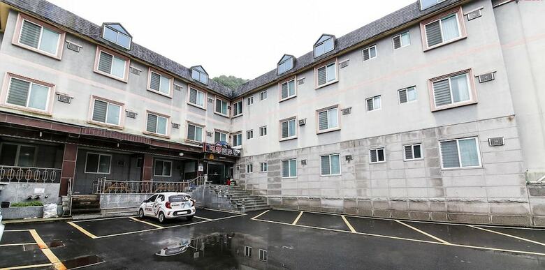 Hotel Daechung Resortel