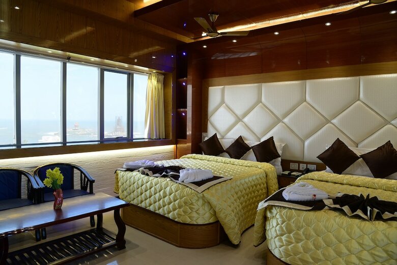 Tri Sea Hotel
