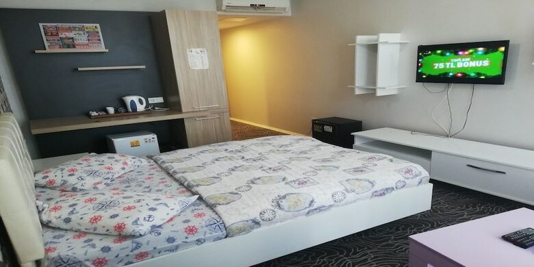 N Suites