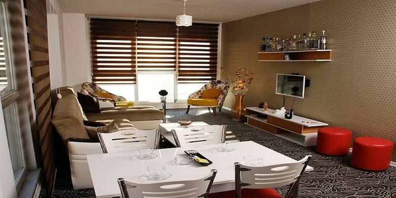 N Suites