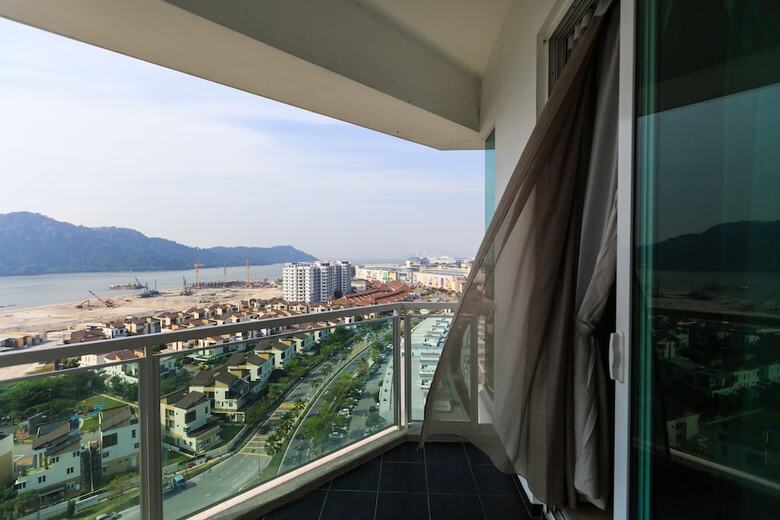 Apartamentos Spacious Seaview Suite