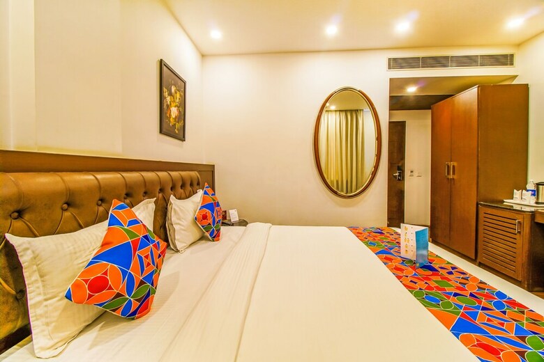 Fabhotel Kian