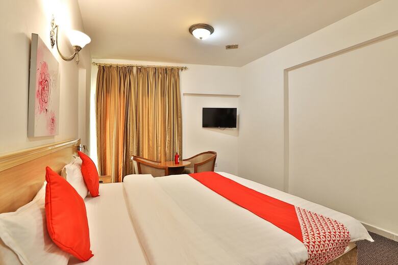 Oyo 118 Dallas Hotel