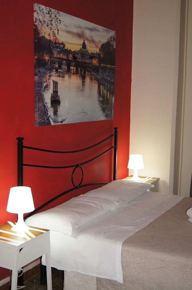 Hotel Laterano Guest House