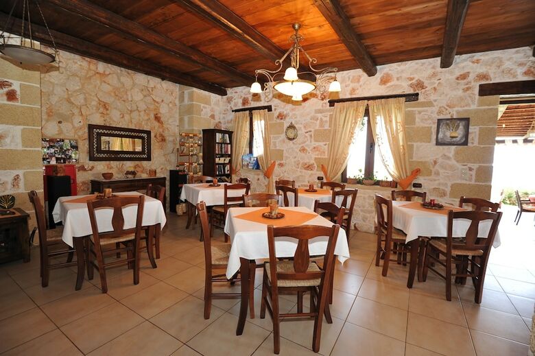 Aparthotel Kavousi Resort