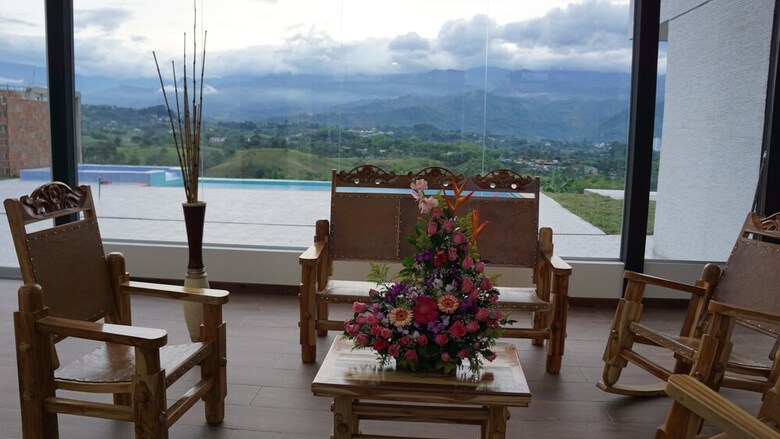 Villa Alejos