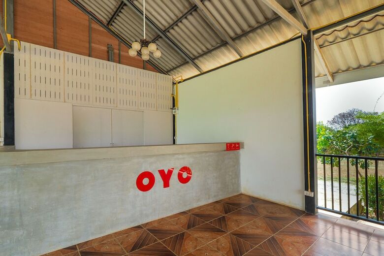 Hotel Oyo 748 Pada Homestay