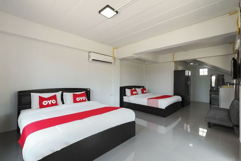 Hotel Oyo 748 Pada Homestay