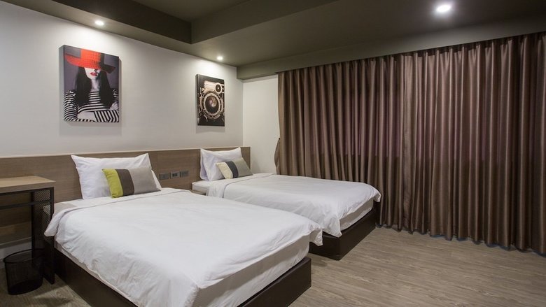 Hotel Toptel Thaphra
