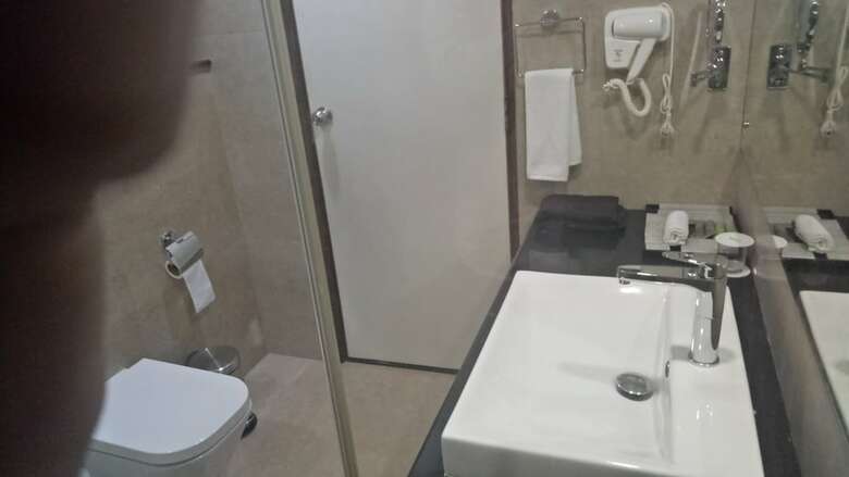 Hotel Leisure Inn Vkl