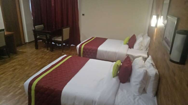 Hotel Leisure Inn Vkl