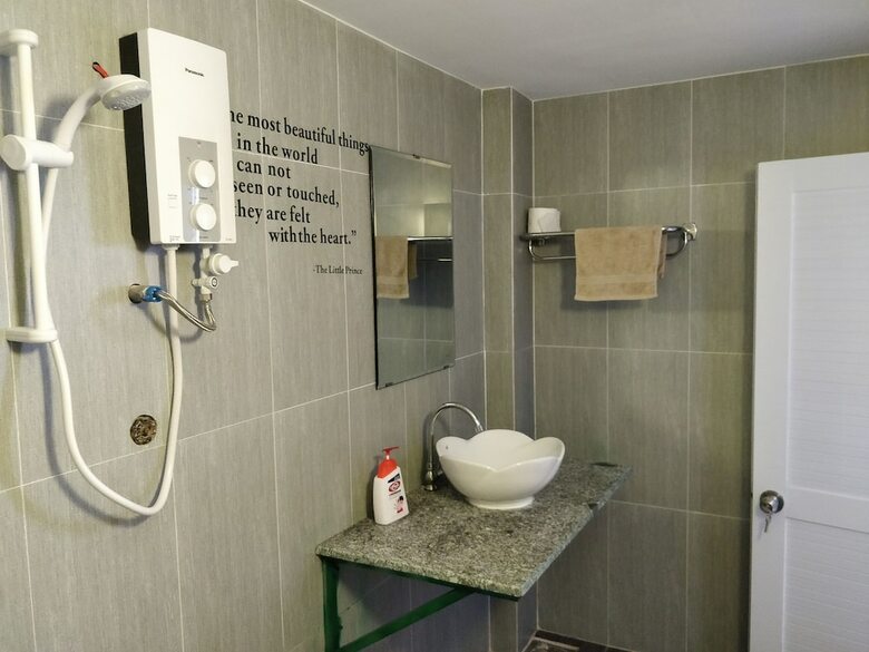 Hostal Le Petit Prince Nha Trang Hostel