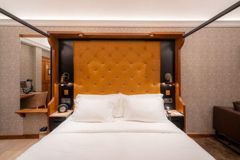 The Radh Hotel