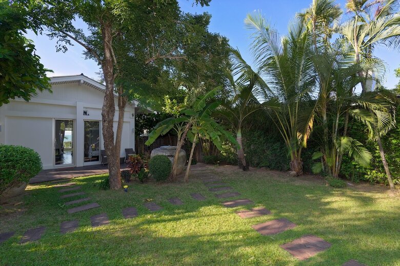 Ban Mok Talay Beachfront Villa