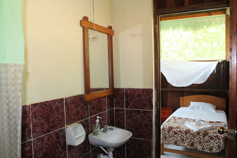 Posada Paradise Amazon Lodge & Adventure