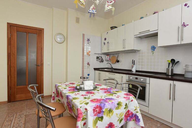 Aparthotel Domashny Uyut Malysheva 4b