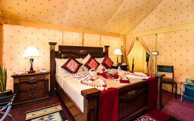 Hotel Fun Retreat Resort
