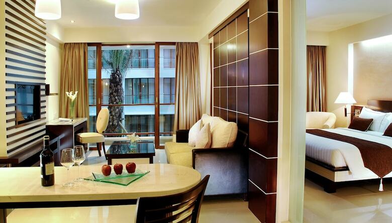 Aston Kuta Hotel And Residence