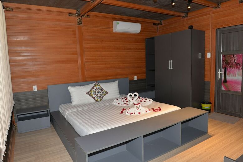 Hotel Tropical Forest Hostel & Apartments