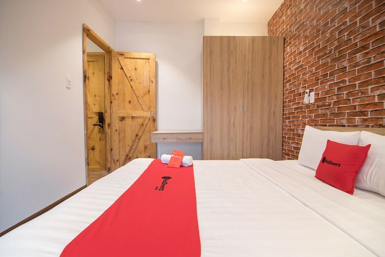 Hotel Tropical Forest Hostel & Apartments