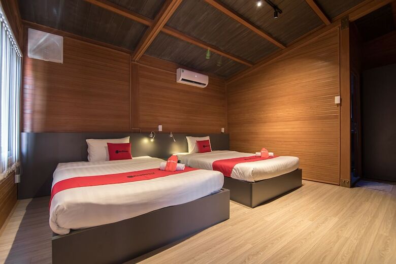 Hotel Tropical Forest Hostel & Apartments