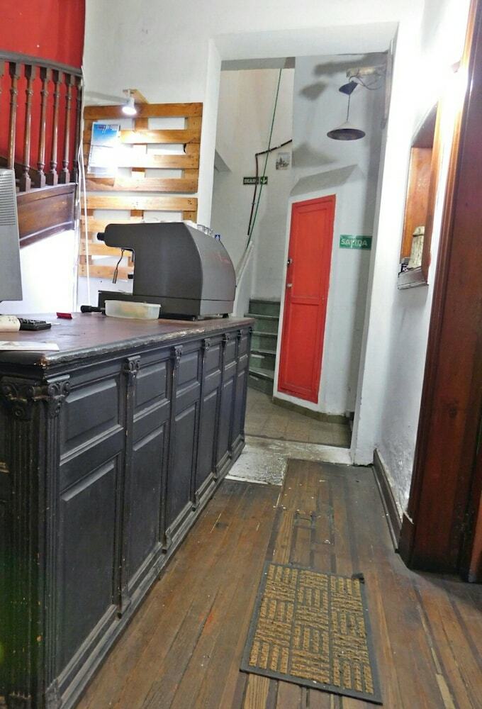 Hostal Puerto Rico Hostel & Bar