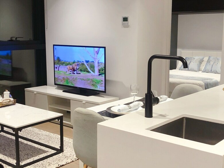 Melbourne Cbd Victoria One Apartment
