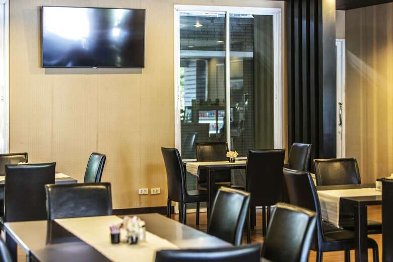The Tepp Aparthotel